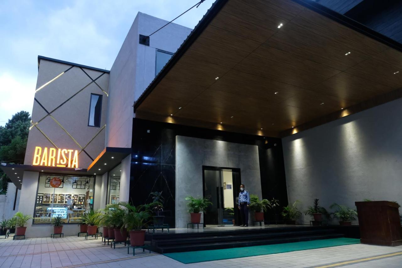 Black Mango Resort Kala Amb Exteriör bild